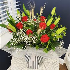 Luxury Red Rose &amp; Lilly