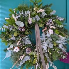 White Christmas Wreath 