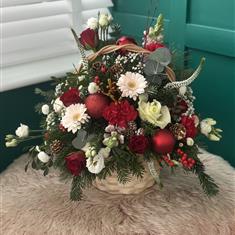 Radiant red Christmas basket 